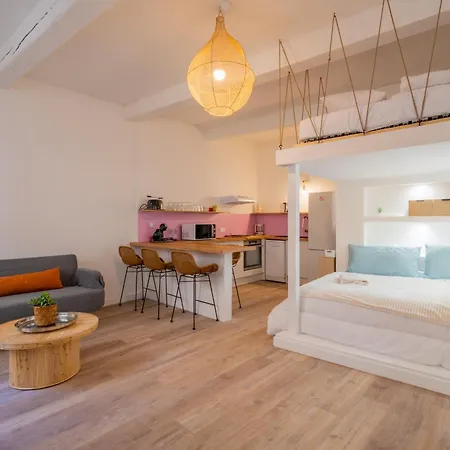 Le Charme Du Panier 1 Minute Du Vieux Port By Weekome Apartment Marseille